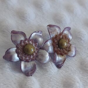 Vintage Purple Flower Brooch Riveted Double Fleur Metallic Gold Tone Faux Pearls